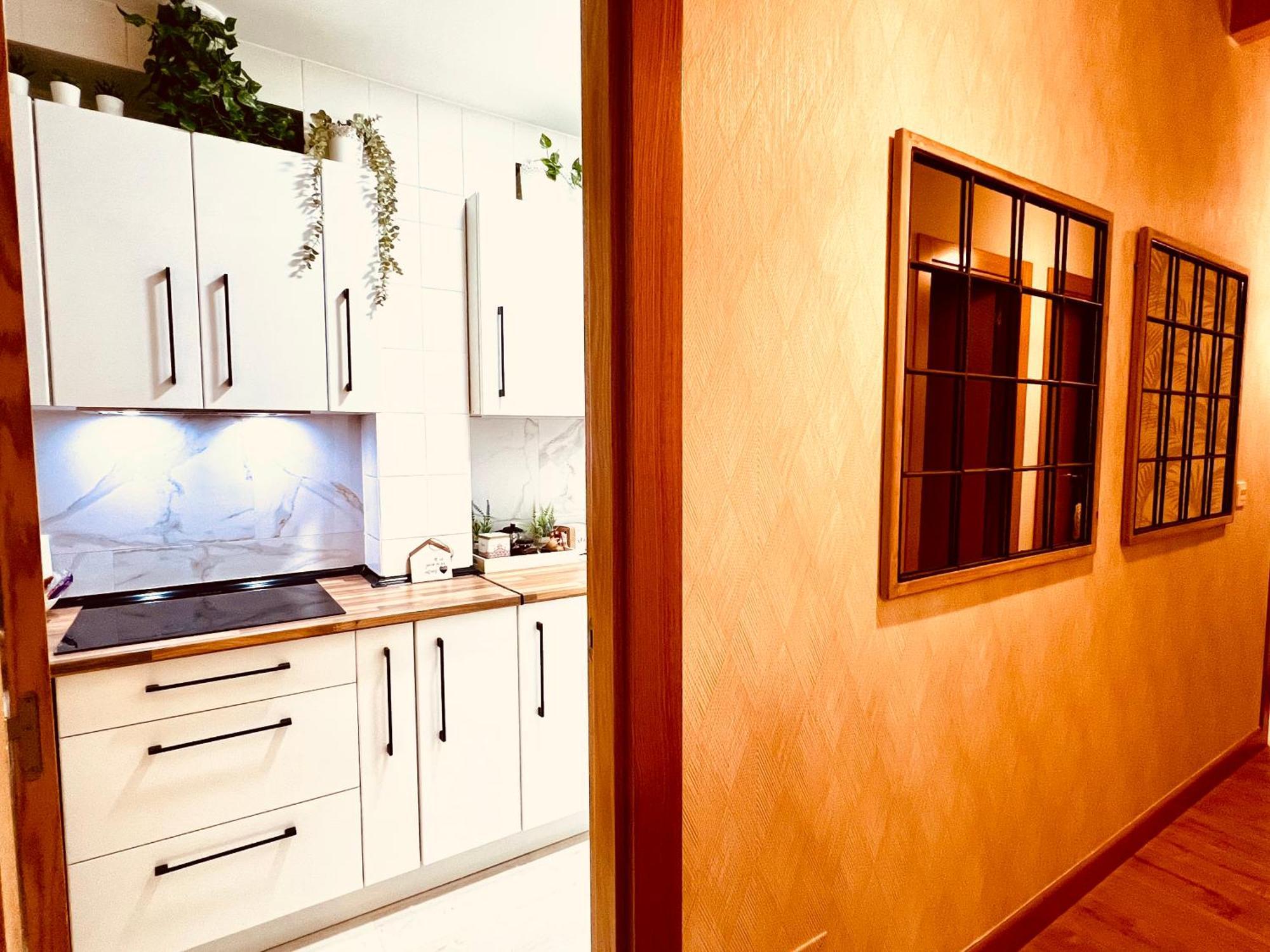 El Capricho De Claudia_ Apartamentos Burgos Catedral ภายนอก รูปภาพ